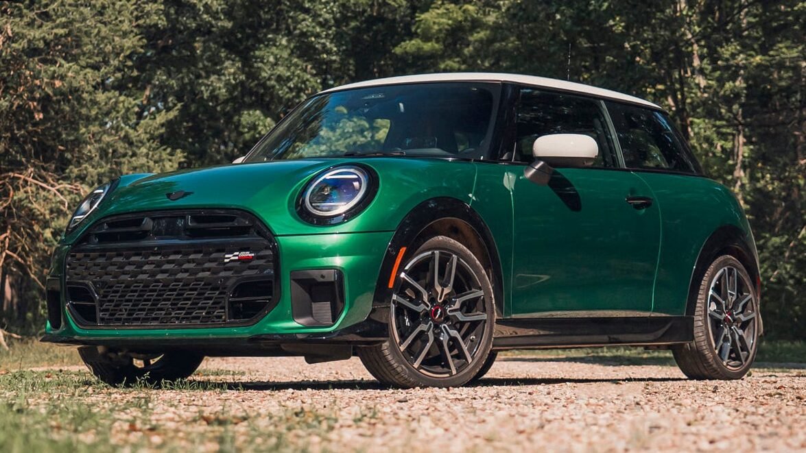 Discover the mini cooper The One: the definitive guide to 2025