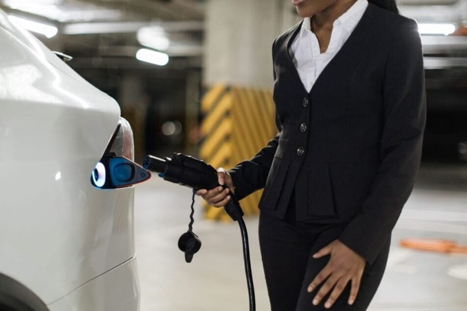 Is powering electric cars in condominiums really an impossible mission?